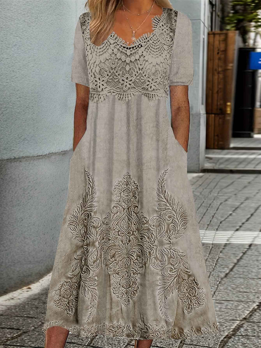 INDIGO | ELEGANTE MIDI BLUMENKLEID