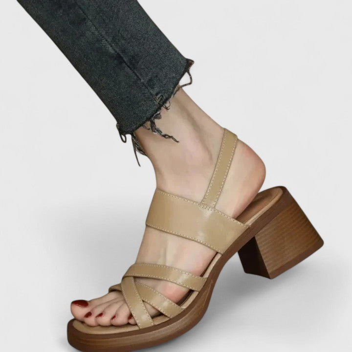 Celeste - Elegante Kreuzband Sandalen