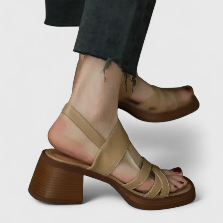 Celeste - Elegante Kreuzband Sandalen