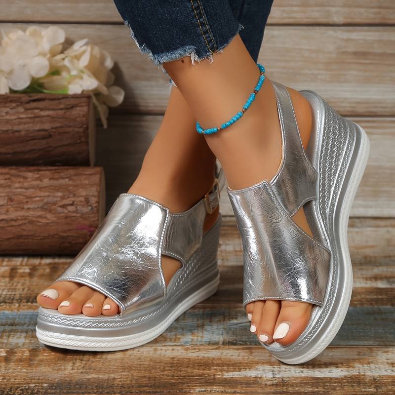 Baylie - Stilvolle Metallic Sandalen