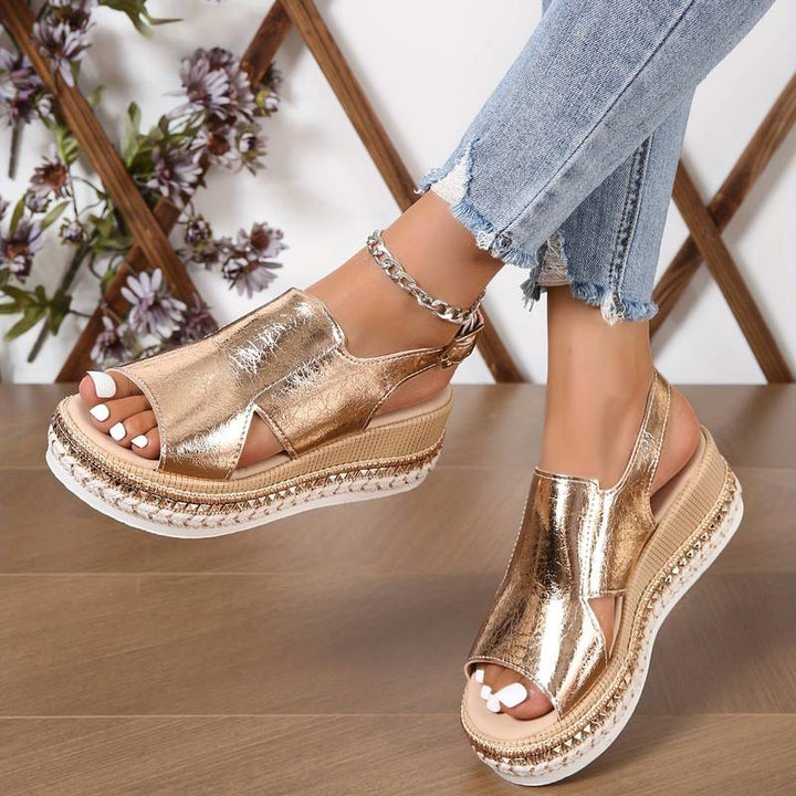 Baylie - Stilvolle Metallic Sandalen